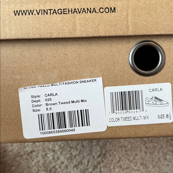 NIB Vintage Havana Carla Tweed Sneakers - Picture 10 of 10